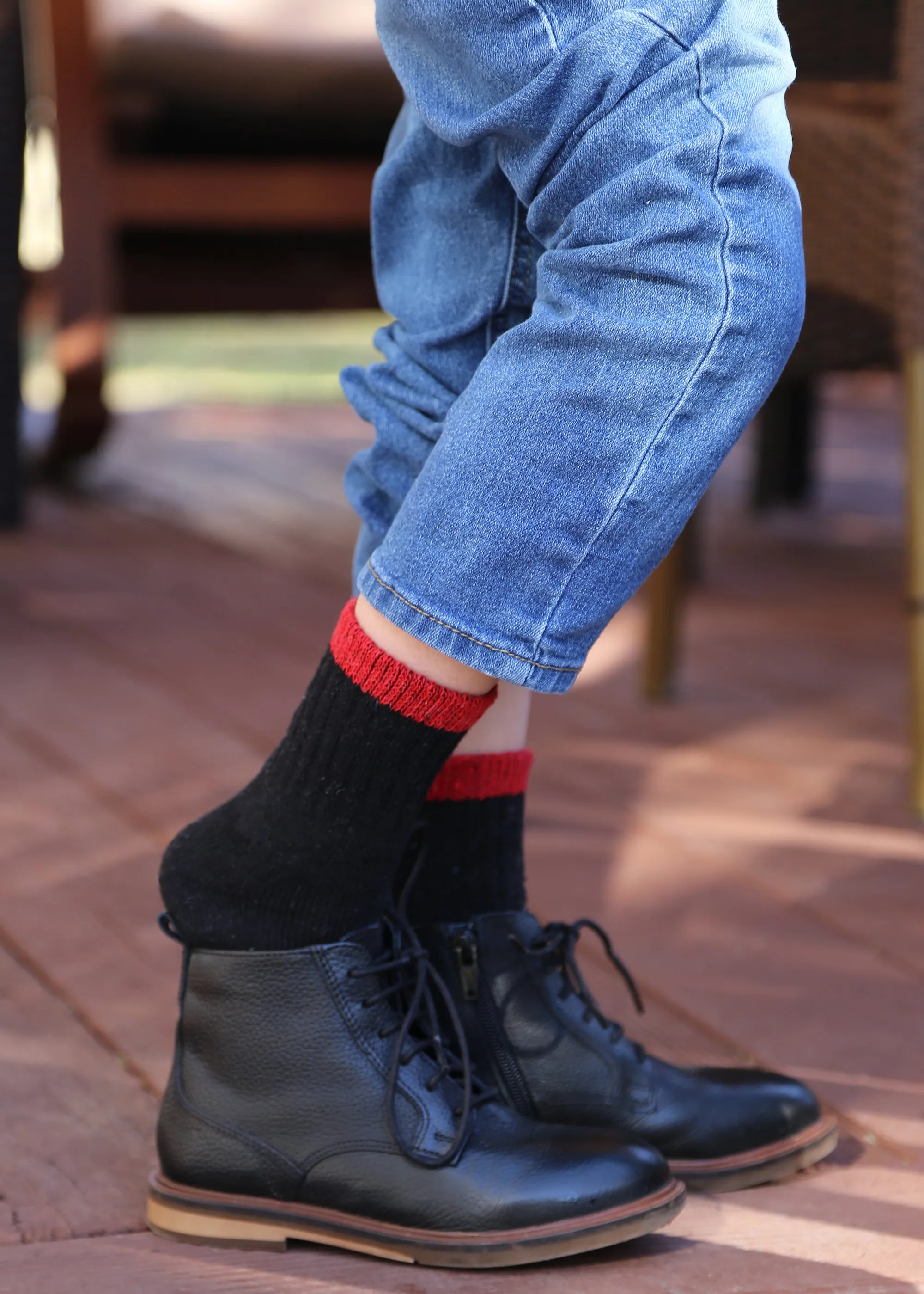 12 Pairs of Kids Thermal Wool Socks, Warm Winter Socks for Boys and Girls, Assorted, Socks Size 6-8