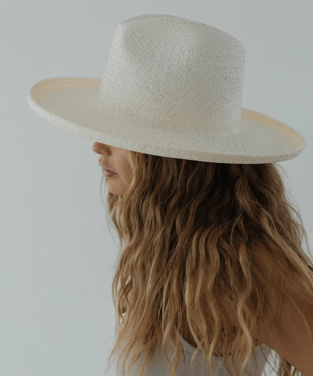 Cara Loren Pencil Brim Straw