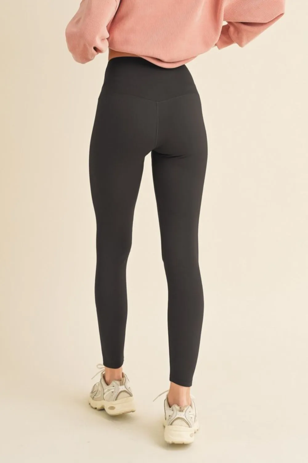 Cozy Fleece-Lined Leggings - Black