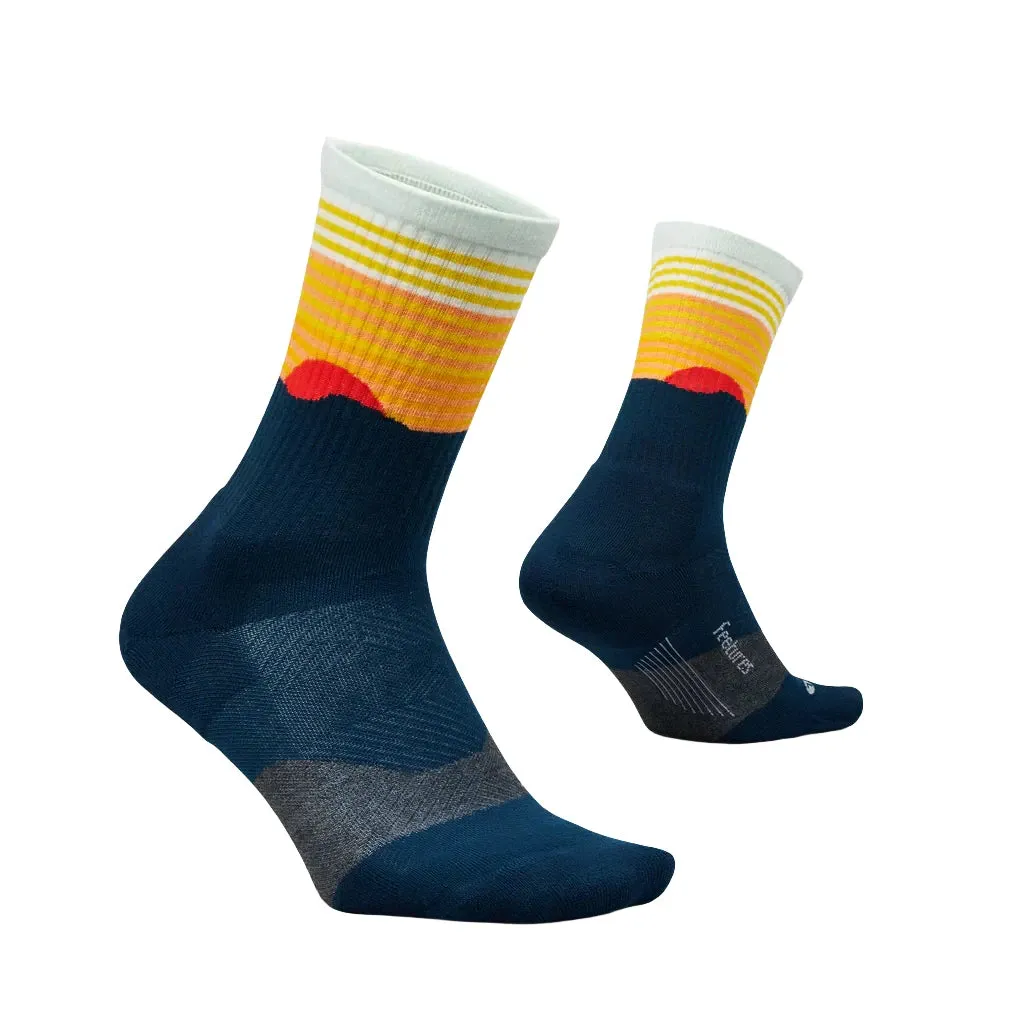 Feetures Trail Max Cushion Mini Crew Socks