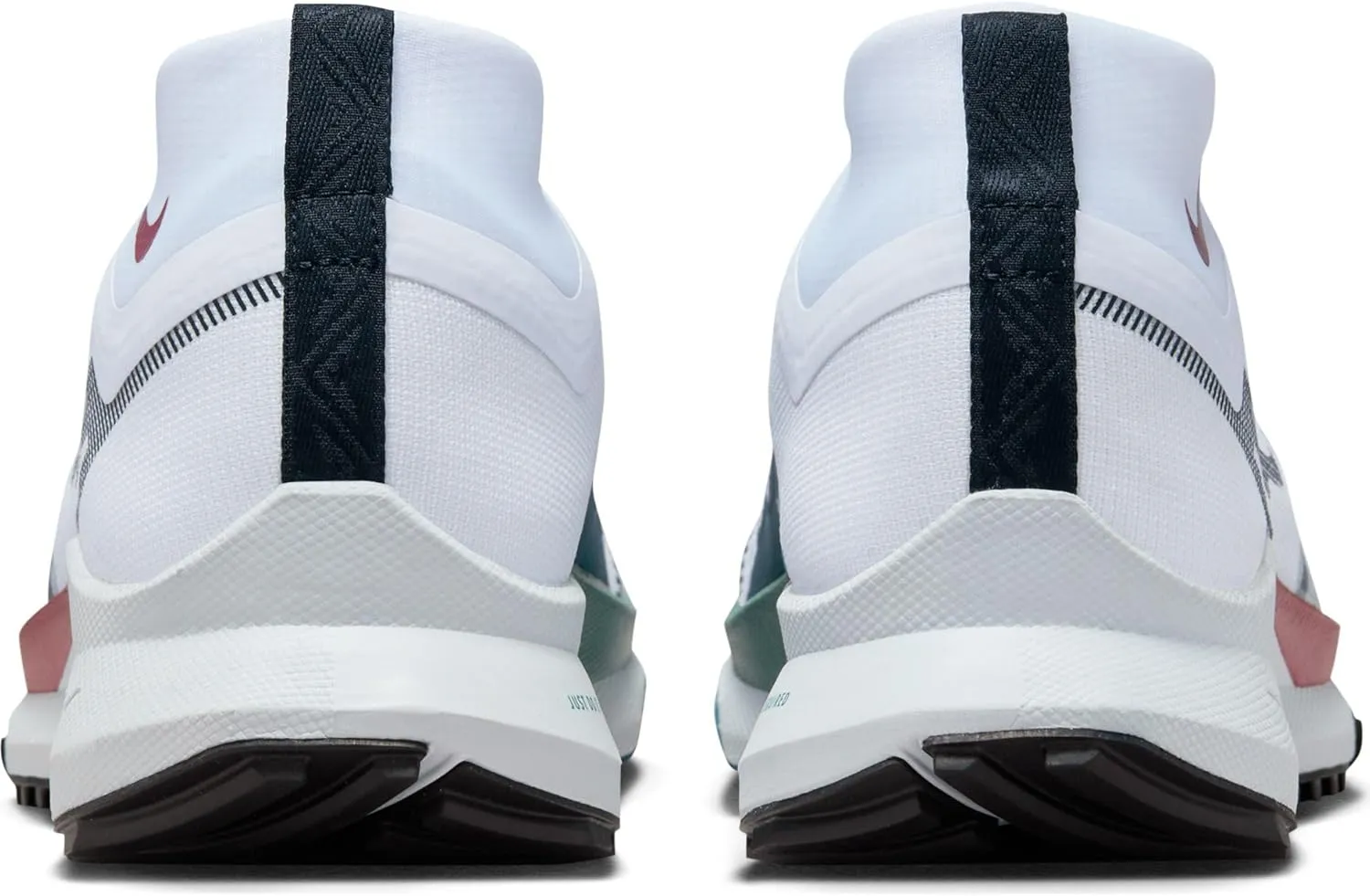 Nike Pegasus Trail 4 Gore-TEX Women's Waterproof Trail Running Shoes