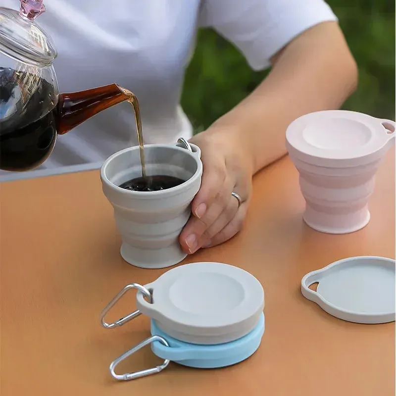 Portable Silicone Mini Teacup with Retractable Lid – Compact Travel Mug for On-the-Go Coffee and Tea Drinking